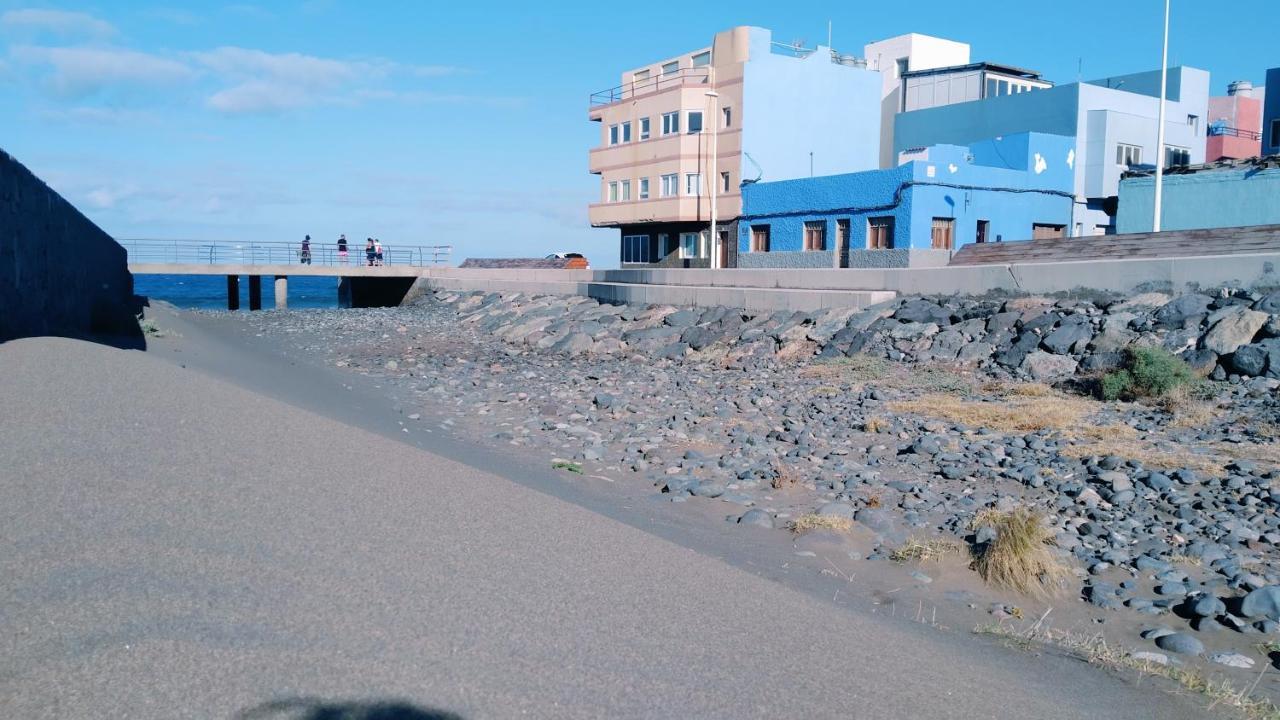 Burrero Beach Stay - Sunshine El Burrero Bagian luar foto