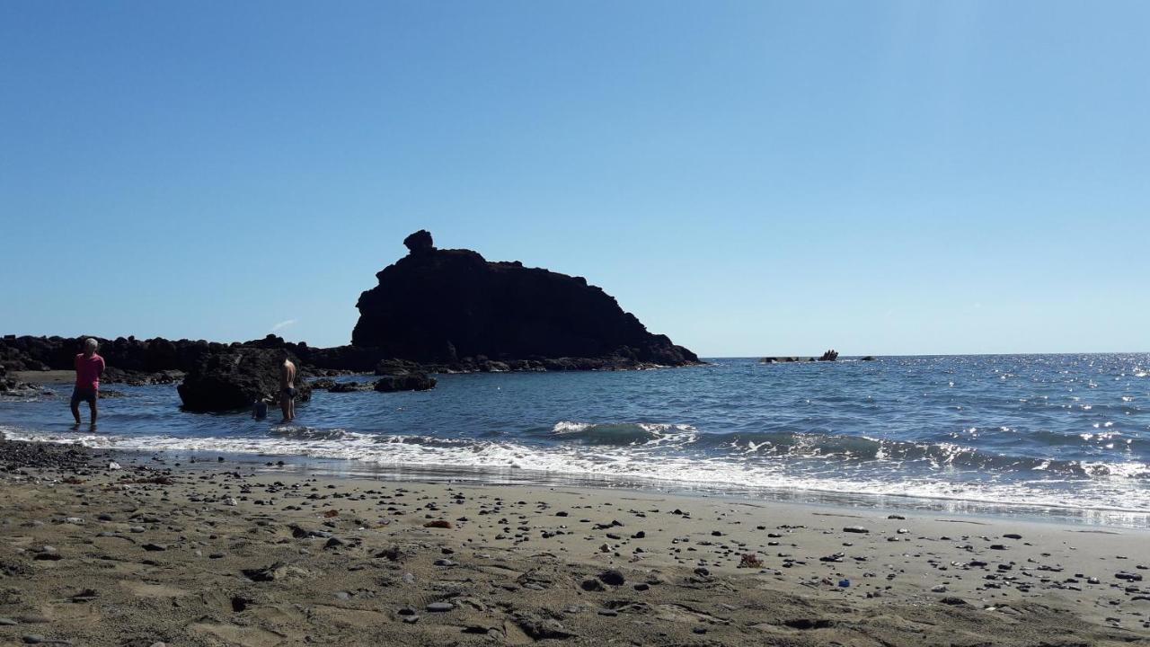 Burrero Beach Stay - Sunshine El Burrero Bagian luar foto