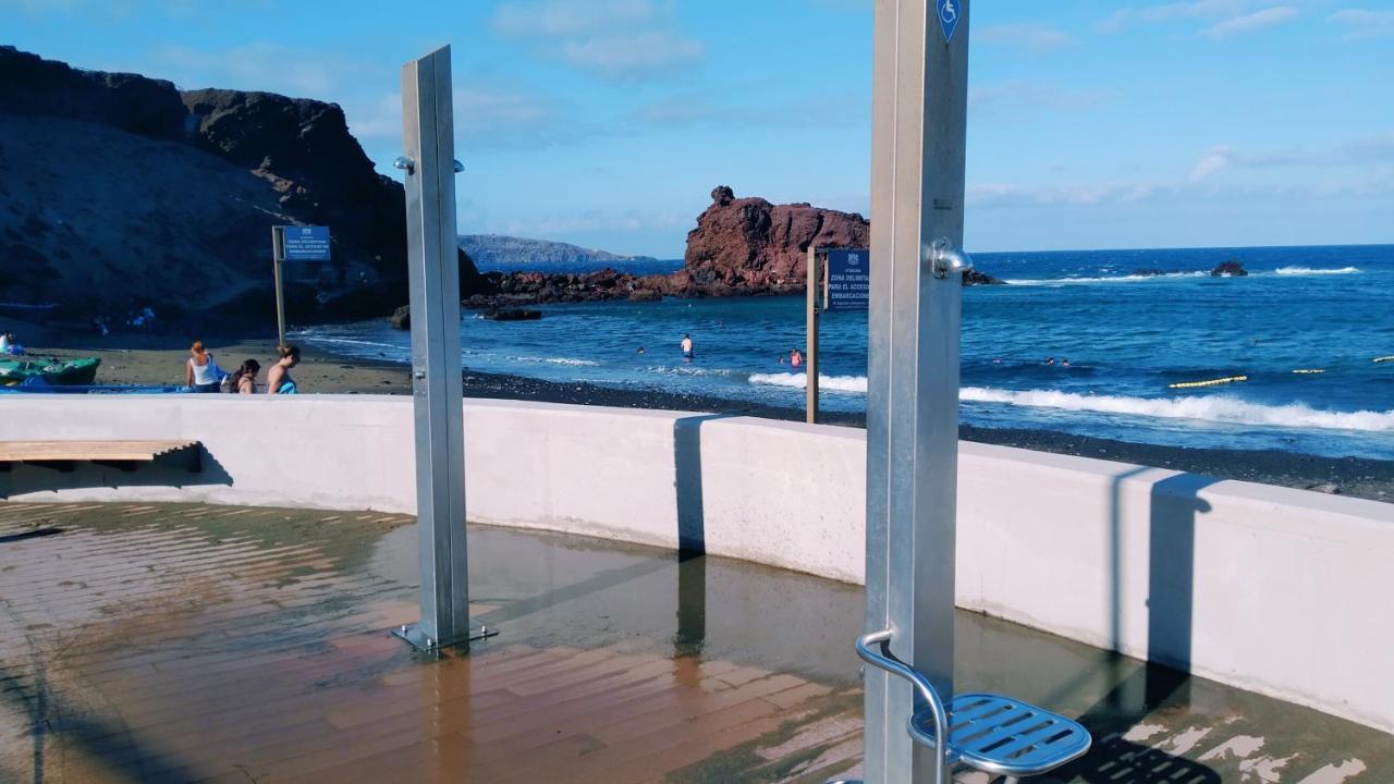 Burrero Beach Stay - Sunshine El Burrero Bagian luar foto